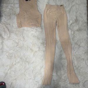 maniere devoir knitted crop top beige and legging set size medium
